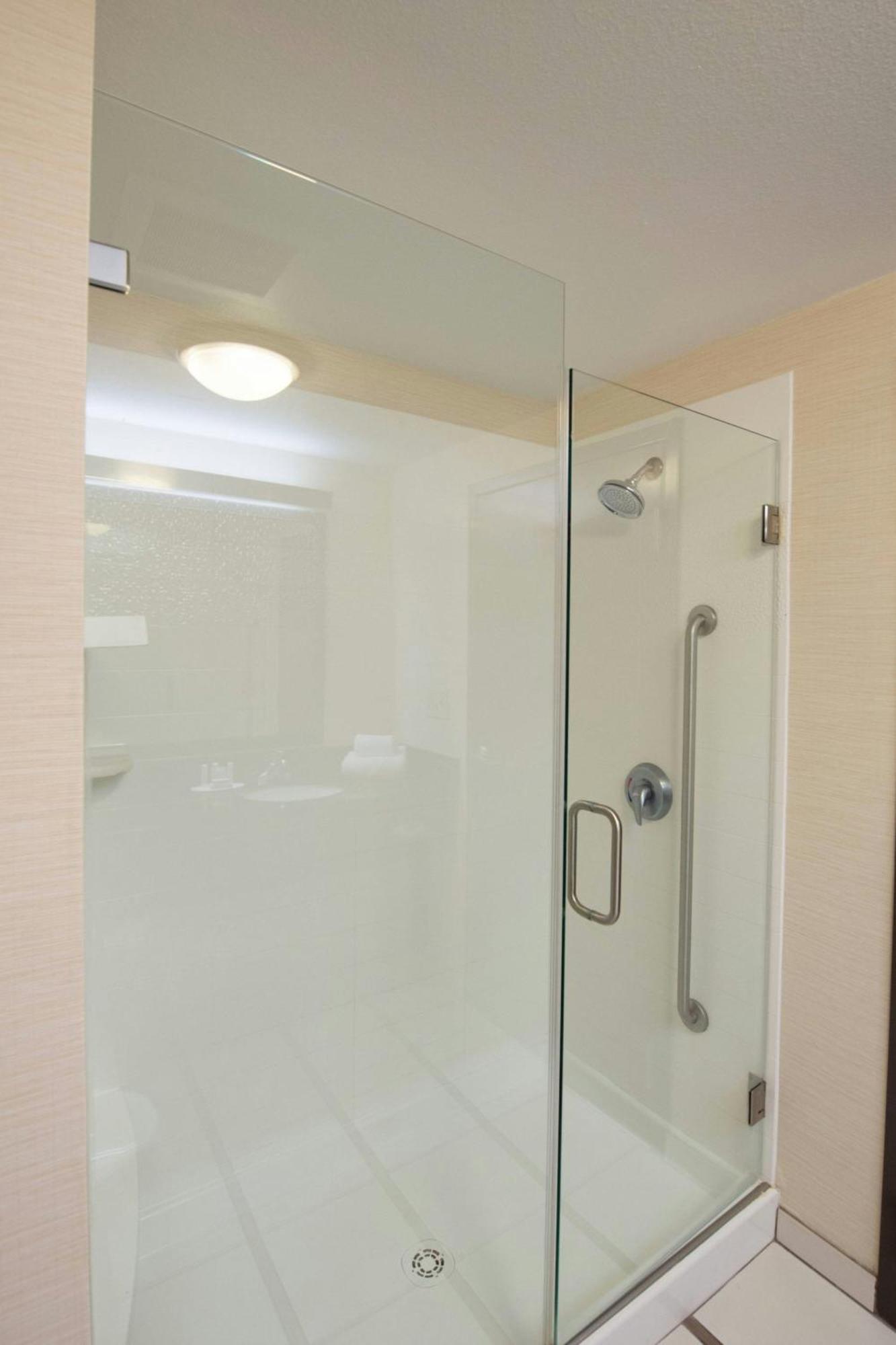 Fairfield & By Marriott Charleston North/ashley Phosphate North Charleston